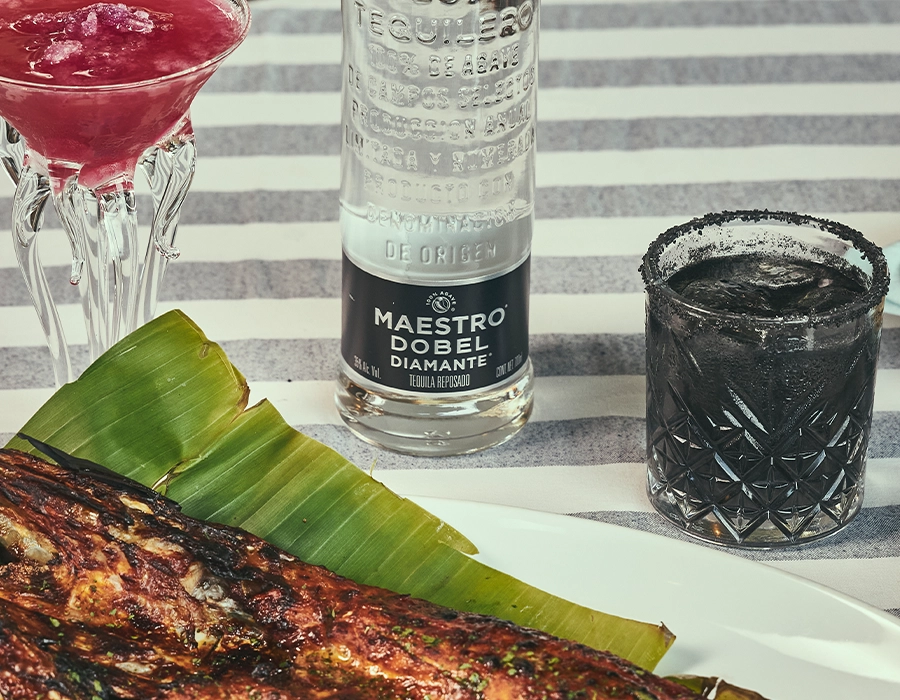 Cómo tomar tequila cristalino: protocolo y etiqueta para dominar el ritual